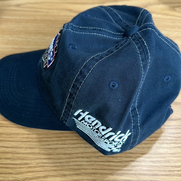 Team Lowe’s Racing - Picture 2 of 4